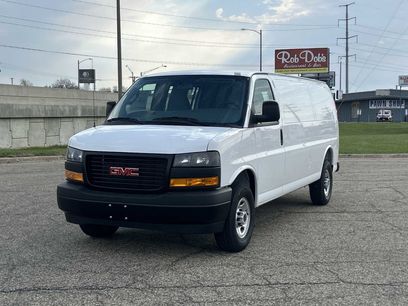 New 2026 GMC Savana 3500 Extended w/ Driver Convenience Package