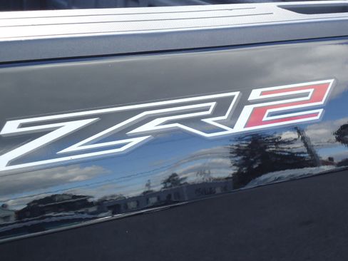 Used 2020 Chevrolet Colorado ZR2 image 10