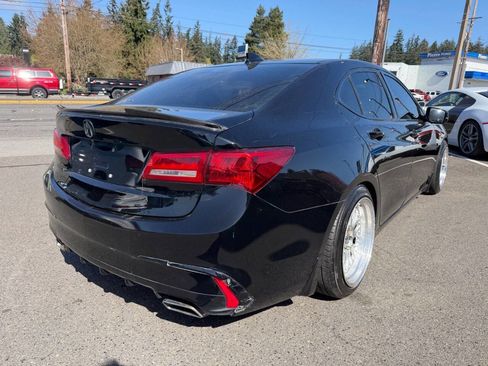 Used 2018 Acura TLX V6 SH-AWD image 7