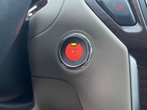 Used 2019 Nissan Pathfinder Platinum image 27