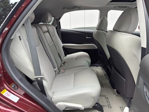 Used 2015 Lexus RX 450h FWD image 41