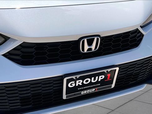 Used 2025 Honda Civic Sport image 30