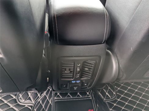 Used 2024 Dodge Durango SRT AWD/4WD image 18