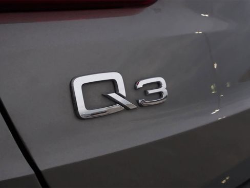 Used 2022 Audi Q3 2.0T Premium Plus image 20