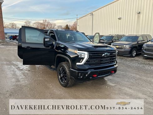 Used 2025 Chevrolet Silverado 2500 LT w/ Trail Boss Package image 16