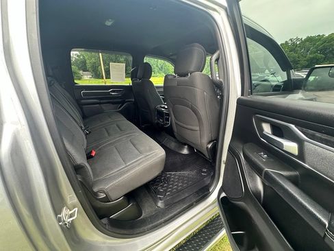 Used 2019 RAM 1500 Big Horn AWD/4WD image 12