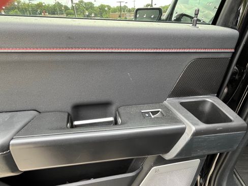 Used 2025 Ford F150 Raptor AWD/4WD image 28