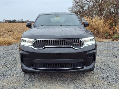 Used 2024 Dodge Durango SXT image 25