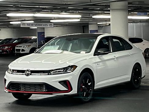 New 2026 Volkswagen Jetta GLI Autobahn FWD image 3