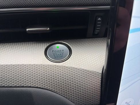 Used 2022 Ford Mustang Mach-E Select image 23