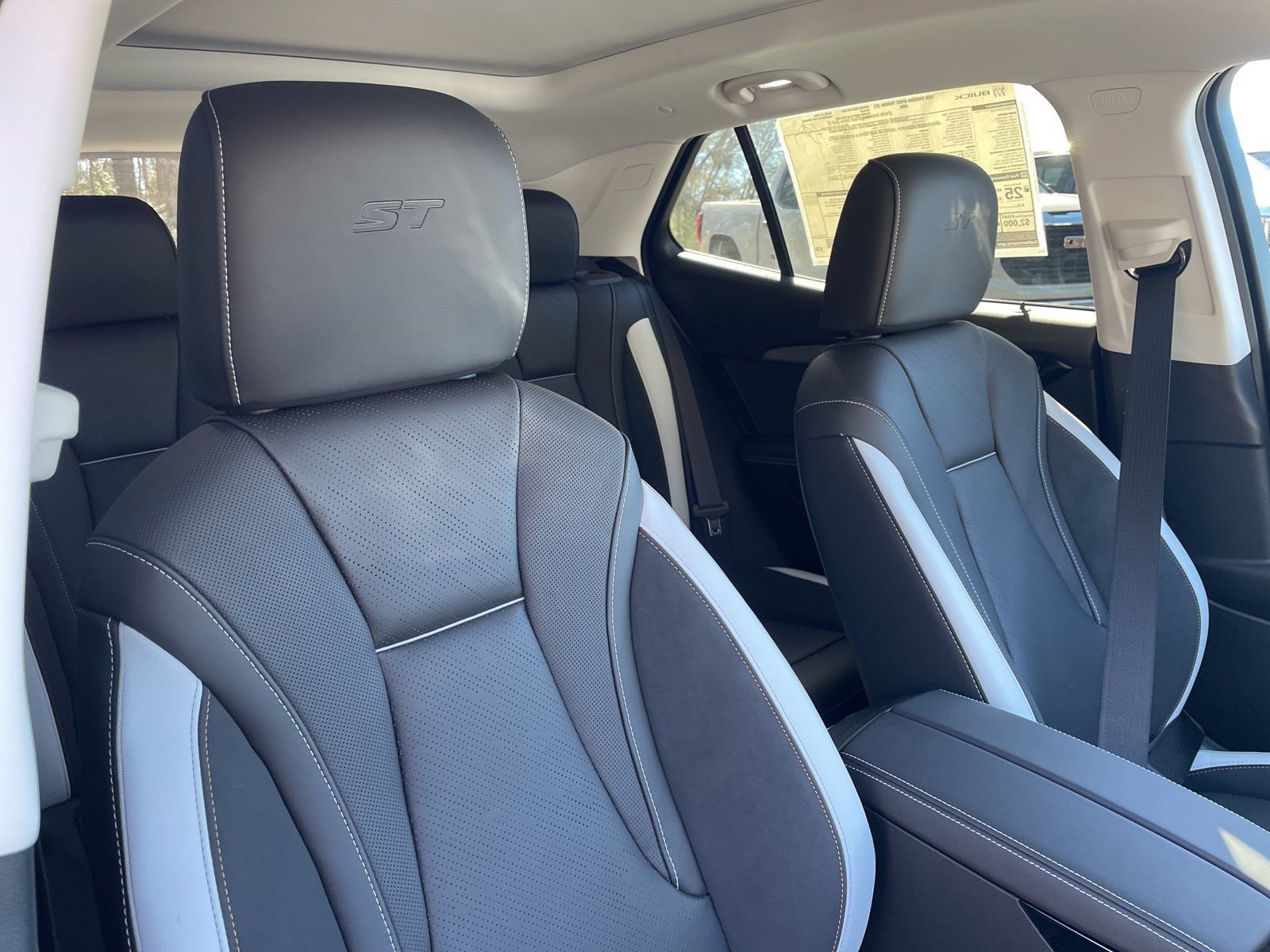 New 2026 Buick Envision Sport Touring AWD/4WD image 29