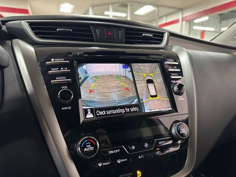 Used 2023 Nissan Murano SL image 27