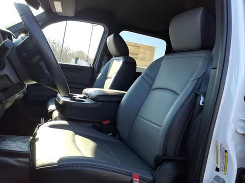 New 2026 RAM 5500 Tradesman w/ Chrome Appearance Group image 12