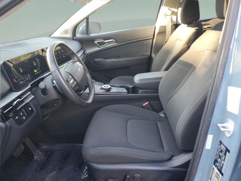 Certified 2026 Kia Sportage S AWD/4WD image 17