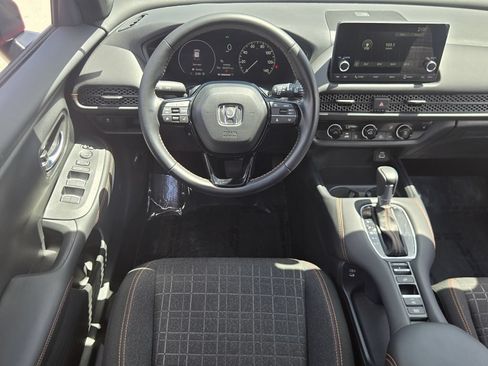 Used 2025 Honda HR-V Sport image 13