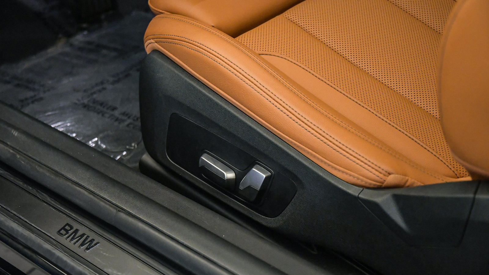 Certified 2023 BMW 230i Coupe w/ Convenience Package RWD image 23