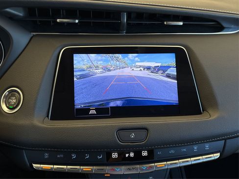 Used 2023 Cadillac XT4 Luxury w/ Driver Awareness Package image 26