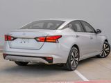 Used 2021 Nissan Altima 2.5 SV image 3