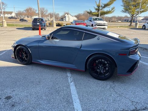 Used 2024 Nissan Z NISMO w/ Floor Mat Package image 17