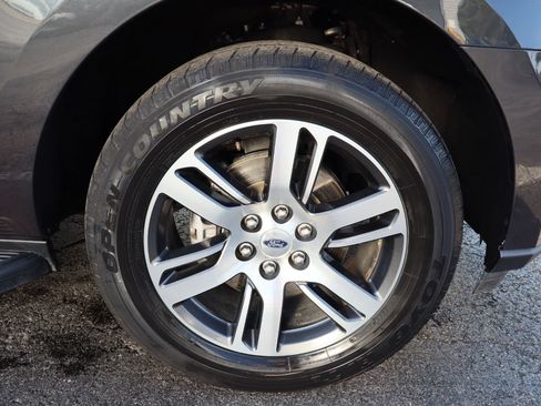 Used 2024 Ford Expedition Limited AWD/4WD image 38