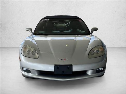 Used 2012 Chevrolet Corvette Convertible RWD image 7