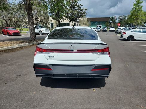 Certified 2025 Hyundai Elantra Sport w/ Cargo Package image 4