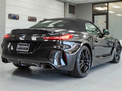 Used 2023 BMW Z4 M40i w/ Driving Assistance Package image 32