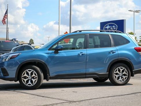 Certified 2023 Subaru Forester Premium AWD/4WD image 36