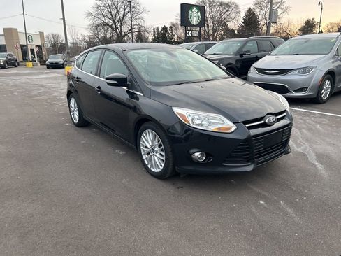 Used 2012 Ford Focus SEL image 3