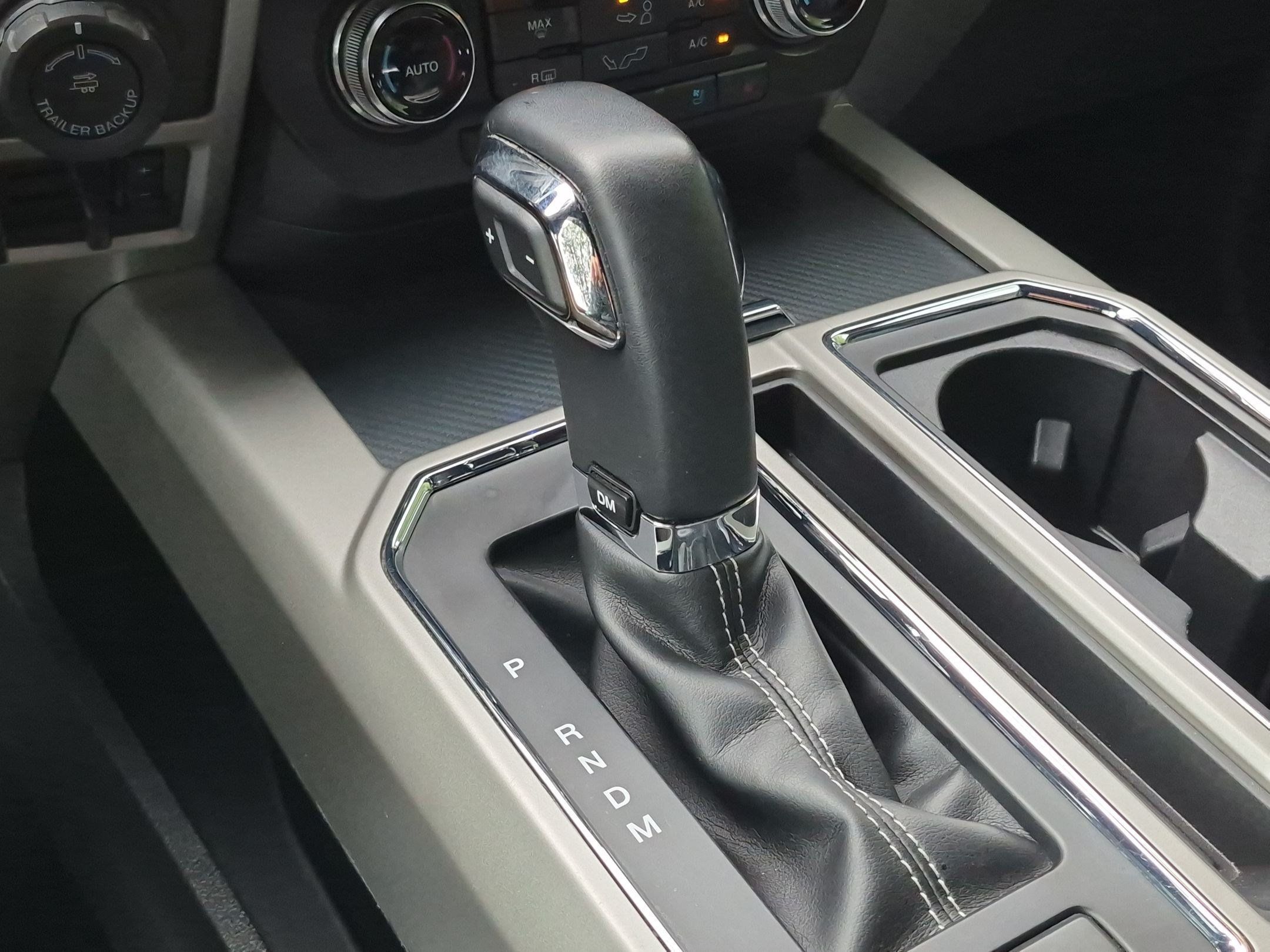 Used 2019 Ford F150 Lariat w/ Equipment Group 502A Luxury AWD/4WD image 24