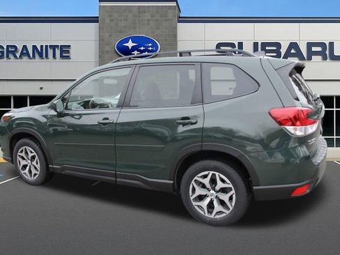 Certified 2023 Subaru Forester Premium image 8