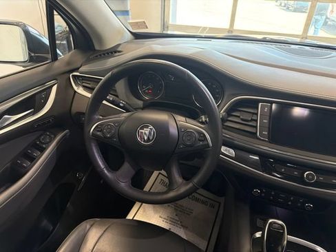 Used 2020 Buick Enclave Premium w/ Surround and Sites Package AWD/4WD image 33