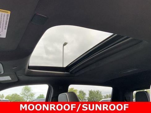 New 2025 GMC Sierra 1500 AT4X image 9