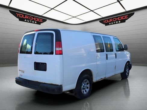 Used 2012 Chevrolet Express 1500 AWD image 4