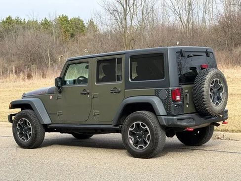 Used 2016 Jeep Wrangler Unlimited Rubicon image 35