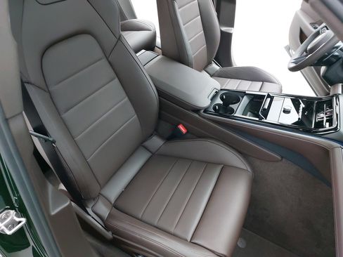 New 2026 Porsche Panamera 4 image 12