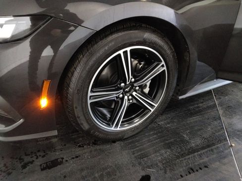 Used 2024 Ford Mustang Premium image 38