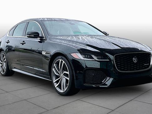 Used 2024 Jaguar XF R-Dynamic SE AWD/4WD image 3