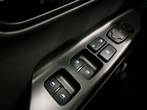 Used 2018 Hyundai Kona Ultimate image 26