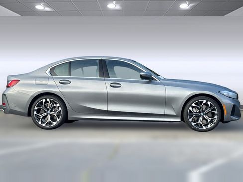 Used 2026 BMW 330i Sedan w/ Premium Package RWD image 7
