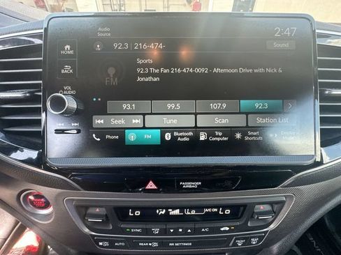 Used 2024 Honda Ridgeline Sport image 18