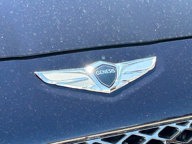 Used 2023 Genesis G70 2.0T w/ Sport Prestige Package AWD/4WD image 10
