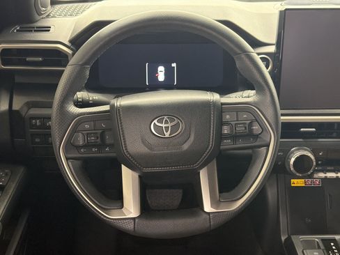 Used 2026 Toyota 4Runner Limited AWD/4WD image 11