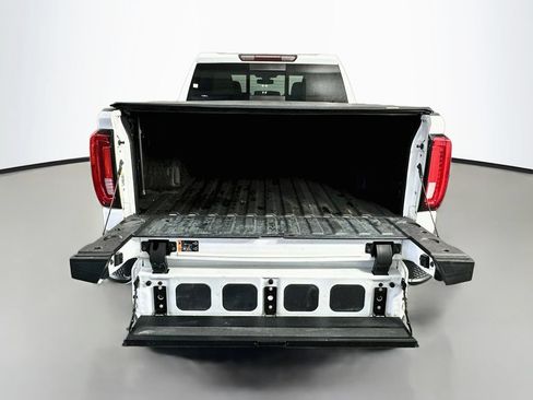 Used 2019 GMC Sierra 1500 SLT w/ SLT Premium Plus Package AWD/4WD image 28