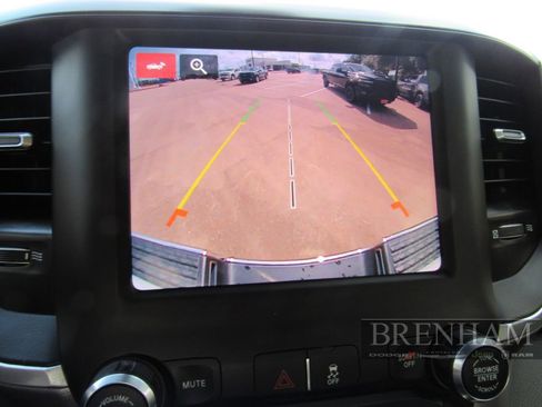 Used 2024 RAM 2500 Big Horn w/ Off Road Package AWD/4WD image 25