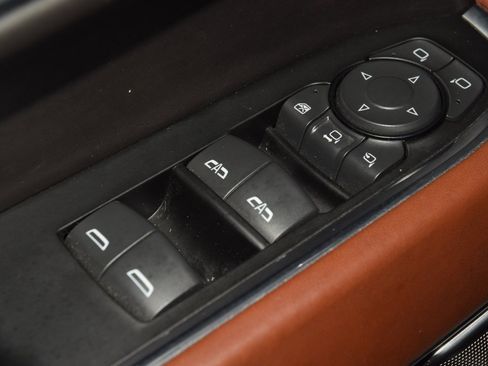 Used 2024 GMC Sierra 3500 Denali Ultimate image 53