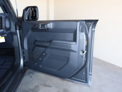New 2025 Ford Bronco 4-Door image 39