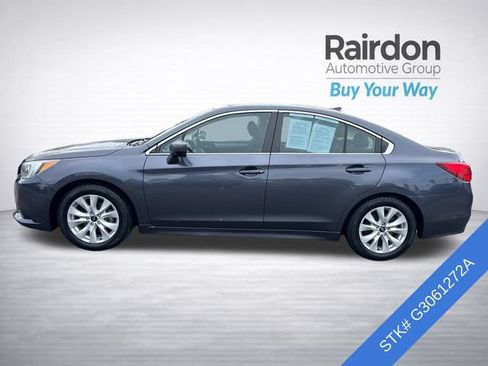 Used 2016 Subaru Legacy 2.5i Premium AWD/4WD image 4