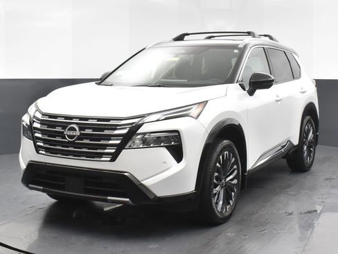 New 2026 Nissan Rogue Platinum w/ Platinum Premium Package AWD/4WD image 2