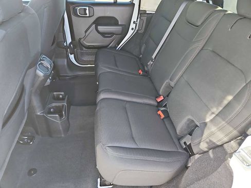 Used 2022 Jeep Wrangler Unlimited Sport S image 18